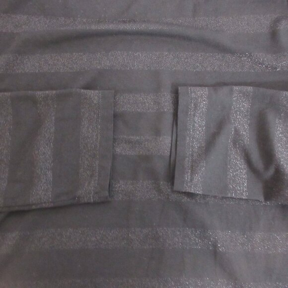 Talbots T-Shirt Size Large Black Silver Metallic Stripe Long Sleeve Round Neck - Picture 6 of 6